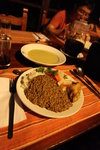 1900進晚餐有湯, 雞肉, 豆豆及白飯
IMG_3850