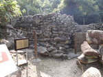 "海下灣石灰&#31408;遺址", 是由海下村民約一百年前所建造
DSC03148