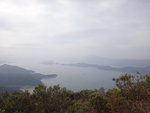 擔柴山(大藍蓋)頂(372m)下望赤門海峽及遠處的船灣淡水湖
DSC03179