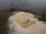 抵花香爐頂脊路轉右落山
DSC04440