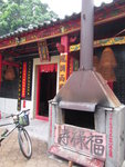 原來是玄關二帝廟, 位元朗舊墟, 是香港一級歷史建築
IMG_0545
