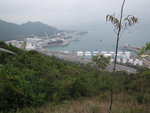 左望見到海邊的油庫及西草灣
IMG_3462