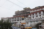 到Druk Thupten Sangag Choeling Monastery  Darjeeling 前停下
SK_02721