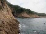 綑吊鐘洲南海岸, 前望見到金鐘岩(亦即是金魚擺尾, 要由山上才見到) IMG_8956