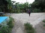 出接村路唔過橋而轉右
IMG_0908