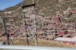 這些房子住的多是覺姆, 藏族對尼姑的稱呼 ??_0689