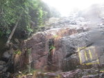 壁底回望仍在壁右(即相左)下降的隊友
IMG_3597