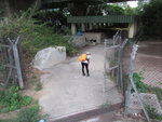 翔東路落石級穿隧道出欣澳地鐵站乘車
IMG_3804