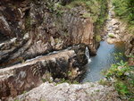 山路將到底右望奔槽瀑
DSCN0405