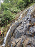 大隊在瀑右上攀, 小呂又瀑左上攀, 小心呀
DSCN1313