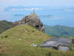 石塔與相左的香港島及相右的南丫島
DSCN1916a
