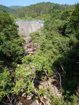 橋上遙望猴塘溪的水壩 DSCN3390