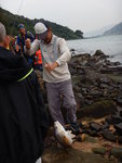 遇一釣魚郎有一大漁獲
DSCN1064