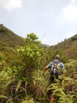 窮源穿草叢上山
DSCN0584