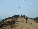 續沿電塔路落山
DSCN0593