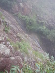 左邊上攀中右望瀑位
DSCN2436