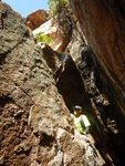 蘇哥就在洞口右邊上攀
DSCN9437