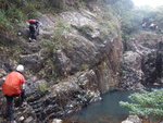 到奔槽瀑, 左邊有山路, 但要再左, 若左的右要過一斜企石板位, 小心跣
DSCN1330