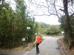 至分岔路轉左續金督馳馬徑
DSCN4474