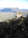 Orphan Rock (孤兒石) 與遠處的 Mount Solitary (獨孤山)
DSCN00257