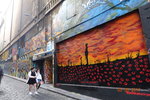 沿 Flinders Street 前行途中見右邊有條小巷有好多壁畫
DSCN01596