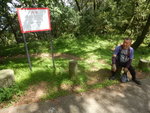 到一掃墓牌轉左接走牌後山路
DSCN8020