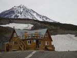 營地小屋與背後的 Koryaksky Volcano
DSCN2442