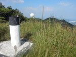 柏架山(532m)標高柱, 前見山頂兩個發射站
DSCN0623