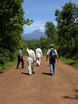 遠處所見為Kilimanjaro 山上的Mawenzi&#23791;, 最高點為Hans Meyer Point (5,149m), 不過不能行(trek)上去
IMG00043