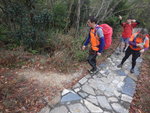中途走右邊山路 DSCN5495