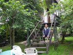 27/11/06 (一)在Arusha我們再次入住  L'Oasia Lodge, 仍是住高腳屋. 我們今天是最後一天, 黃昏便乘機回港. 趁今天有大半天我地決定自費去埋Arusha National Park, 試&#21523;walking safari
IMG01862
