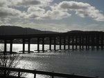 約1015 離開 Salamanca Market 乘旅遊車往鮑魚工場 (TAS Live Abalone), 中途上Tasman Bridge 過 River Derwent
TAS01850