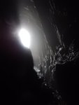 U 洞高洞口入, 游一段便可上岸, 回望高洞洞口
DSCN7972