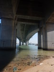 橋下穿過
DSCN9618