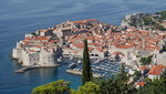 杜邦力古城 Dubrovnik 和 相右的 羅維里耶奈克要塞 (是戲劇表演的舞台)

IMG-20190925-WA1783