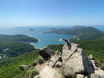 海中相左是南北果洲, 右是清水灣俱樂部和東龍島, 海中心是青洲
20220404-026