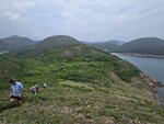 上白虎山途中回頭望, 相右是白腊, 相左是糧船灣

20260512_124515