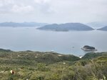 下望有船處是馬頭環, 海邊小島仔是南風洲, 馬頭環又有叫南風灣. 遠處海中是吊鐘洲

20260512_130327