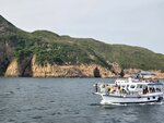 左吊洞拱門(在金魚擺尾肚下), 右小潮音洞
20260512_164120