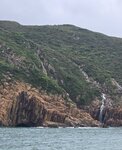 小潮音洞, 右旁山岩變瀑布
20260728_100909