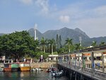 天朗氣清酷熱的早上出發, 仰望馬鞍山, 彎曲山和大金鐘

20260908_000001