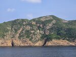左潮音洞, 右金魚擺尾和吊鐘拱門

20260908_000015