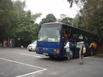 己經有旅遊巴士在等候, 車我地往牛池灣扎山道運動場, 中途可停大學火車站及黃大仙地鐵站
P2057829