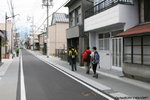 繼續閒逛, 市內頗清靜, 又少車, 今天是星期日, 街上行人不多哩
JPN00343