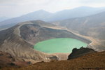 火山口湖 - 御釜, 又叫五色沼, 因湖水顏色一天內有幾度變化
JPN01778