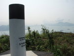 花瓶頂(273m), 遠處可能是港島西南區
P4223519