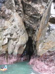 入洞途中左邊有岩石可駐足
P6150249