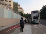 去巴士站等車, 73號唔&#21873;
P7170384