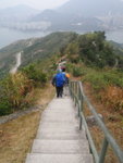 炮台山下山途中, 遙望香港島的杏花村與筲箕灣區
PC300332