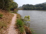 紅石門村魚塘邊小路
P2100096